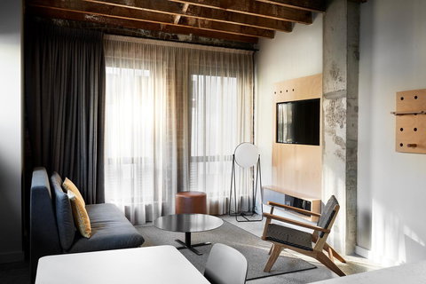 Veriu Broadway - Foster Accommodation 11