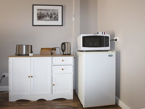 Pound Creek Gallery - Foster Accommodation 11
