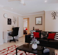 Central Wagga Self Catering Apartment - Foster Accommodation