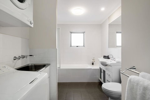 Quest Wollongong - Foster Accommodation 1