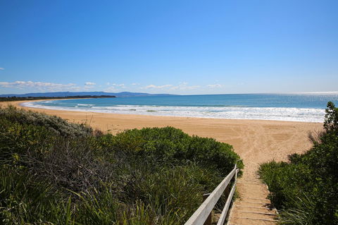 Abode @ Culburra - Pet Friendly - 4 Mins To Beach - Foster Accommodation 24