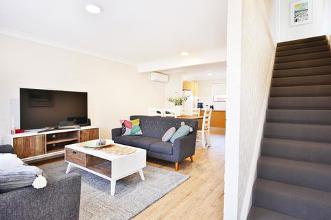 Abode @ Culburra - Pet Friendly - 4 Mins To Beach - Foster Accommodation 7