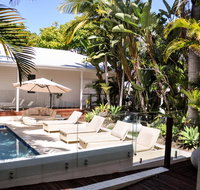 Byron Cove Beach House - Foster Accommodation