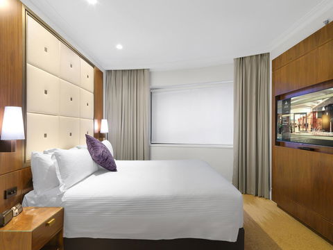 Amora Hotel Jamison Sydney - Foster Accommodation 4
