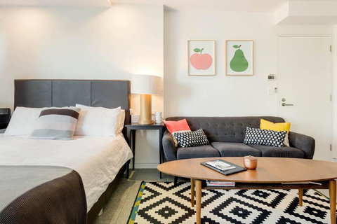 Scandi Beach Apartment - Foster Accommodation 9