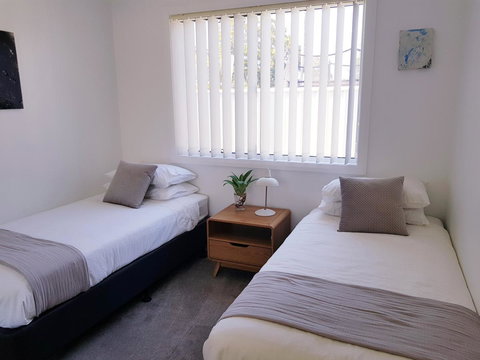 BookerBay Retreat! - Foster Accommodation 5