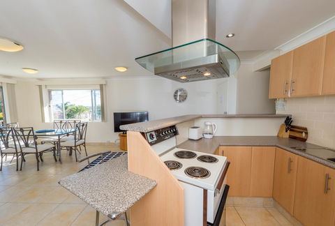 Ronald Avenue 1/65 - Shoal Bay - Foster Accommodation 6