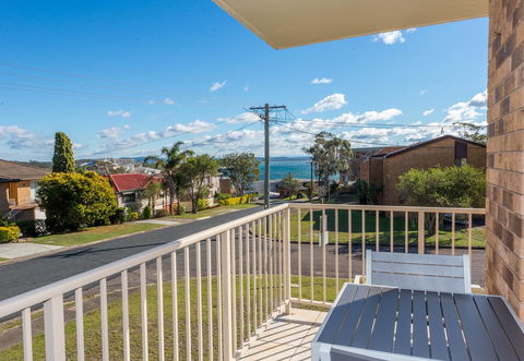 Ronald Avenue 1/65 - Shoal Bay - Foster Accommodation 3
