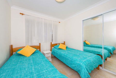 Ronald Avenue 1/65 - Shoal Bay - Foster Accommodation 8
