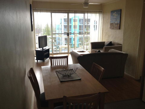 Waterview Apartments - Foster Accommodation 2