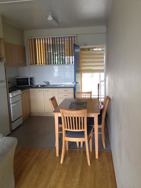 Waterview Apartments - Foster Accommodation 4