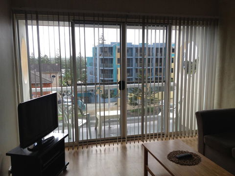 Waterview Apartments - Foster Accommodation 6
