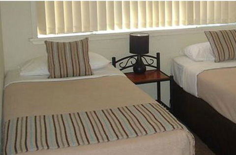 Waterview Apartments - Foster Accommodation 20