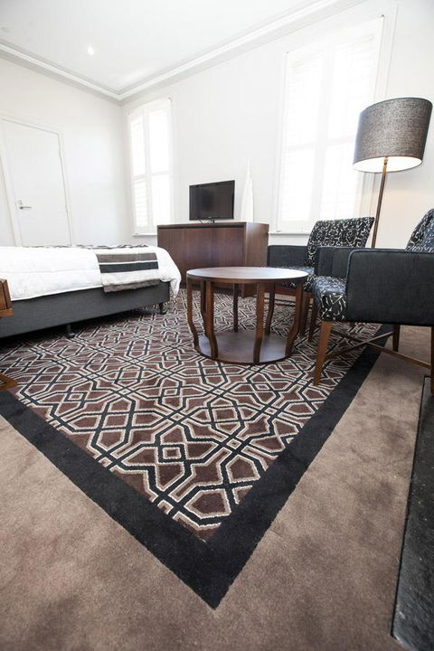 Avonmore On The Park Boutique Hotel - Foster Accommodation 42
