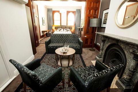 Avonmore On The Park Boutique Hotel - Foster Accommodation 9