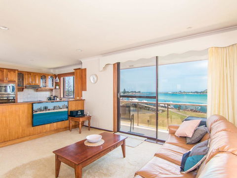 Shoreline 7 - Foster Accommodation 2
