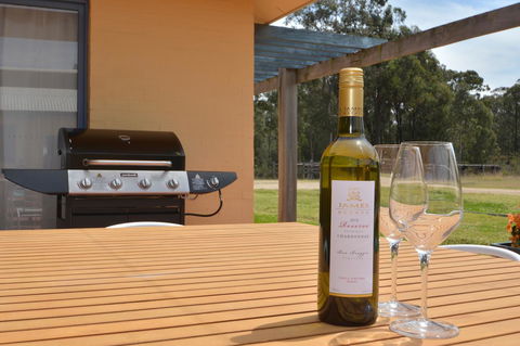 JE Guesthouse, Central To All The Hunter Valley Has To Offer - Foster Accommodation 10