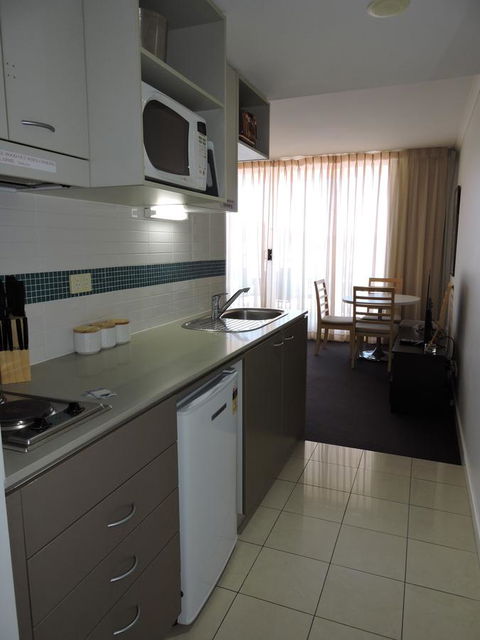 BASE Holidays - Ettalong Beach Premium Apartments - Foster Accommodation 10