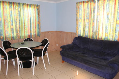 Lani\'s Holiday Island - Foster Accommodation 6