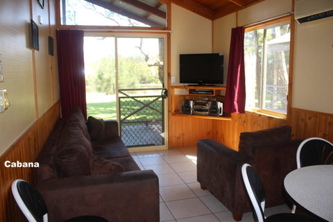 Lani\'s Holiday Island - Foster Accommodation 33