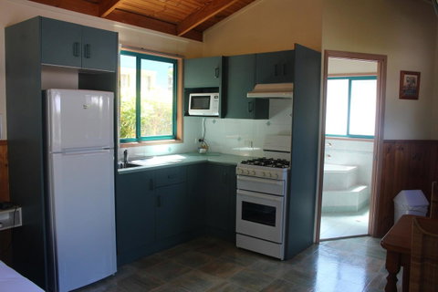 Lani\'s Holiday Island - Foster Accommodation 8