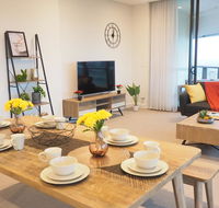 SkyGarden Sydney Olympic Park 3  4 bedroom City view - Foster Accommodation