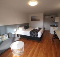 Eden Motel - Foster Accommodation