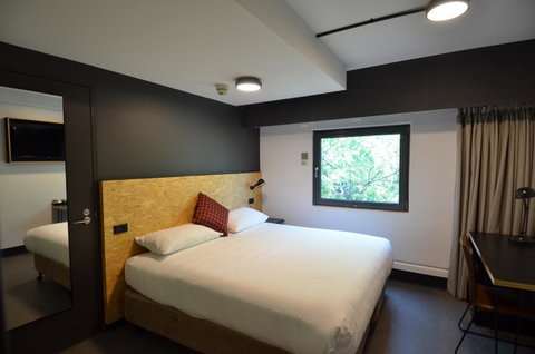 Ibis Budget Sydney East - Foster Accommodation 17