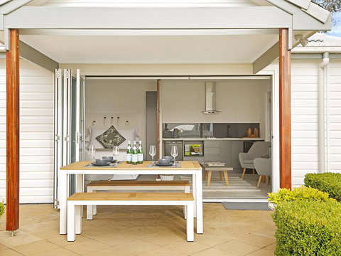 The Beach House North Wollongong - Foster Accommodation 1