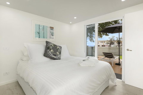 The Beach House North Wollongong - Foster Accommodation 12