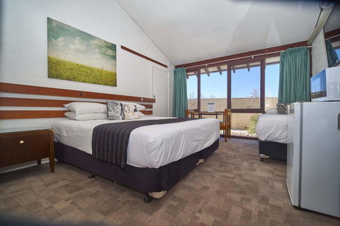 The Apple Inn - Foster Accommodation 1