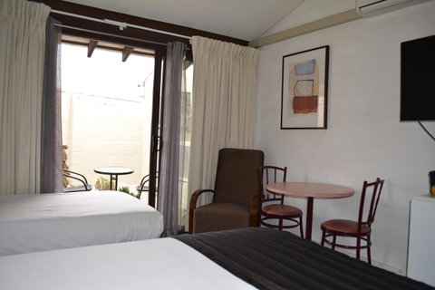 The Apple Inn - Foster Accommodation 17