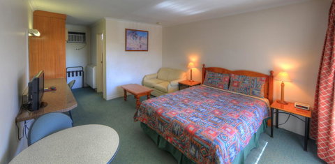 Cooma Motor Lodge Motel - Foster Accommodation 2