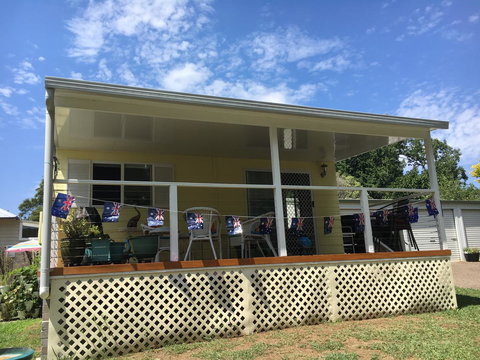 The Best Exotic Magnolia Cottage - Foster Accommodation 9