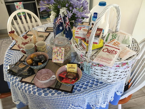 The Best Exotic Magnolia Cottage - Foster Accommodation 24