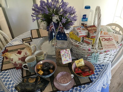 The Best Exotic Magnolia Cottage - Foster Accommodation 1