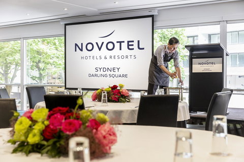 Novotel Sydney Darling Square - Foster Accommodation 19