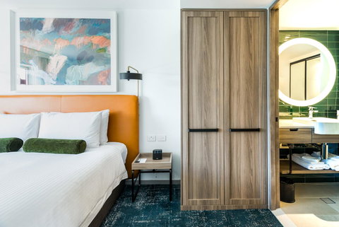 Novotel Sydney Darling Square - Foster Accommodation 34