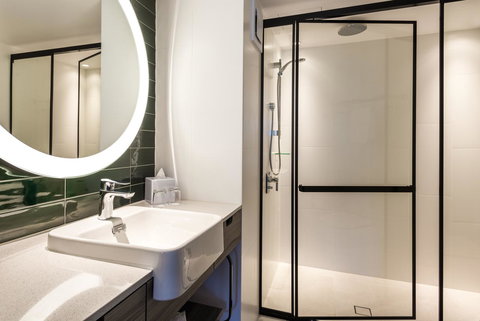 Novotel Sydney Darling Square - Foster Accommodation 8