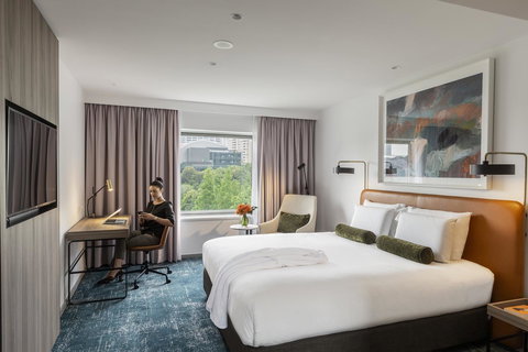 Novotel Sydney Darling Square - Foster Accommodation 28