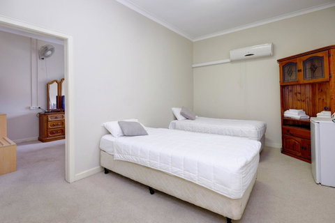 Lakes And Ocean Hotel Forster - Foster Accommodation 4