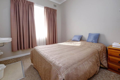 Lakes And Ocean Hotel Forster - Foster Accommodation 10