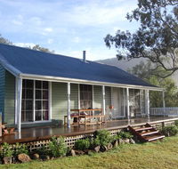 Cadair Cottages - Foster Accommodation
