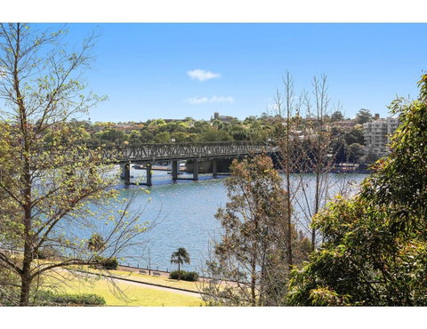 Spacious Cottage With Views, 10 Mins From The City - Foster Accommodation 22