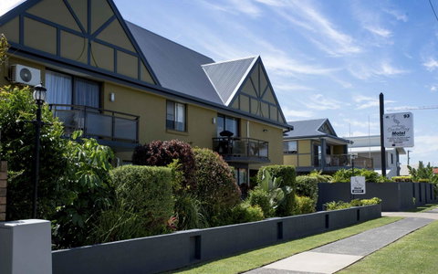 Coastal Bay Motel - Foster Accommodation 37