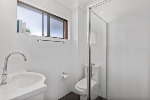 Coastal Bay Motel - Foster Accommodation 3