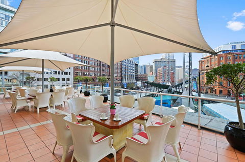 Mercure Sydney - Foster Accommodation 5