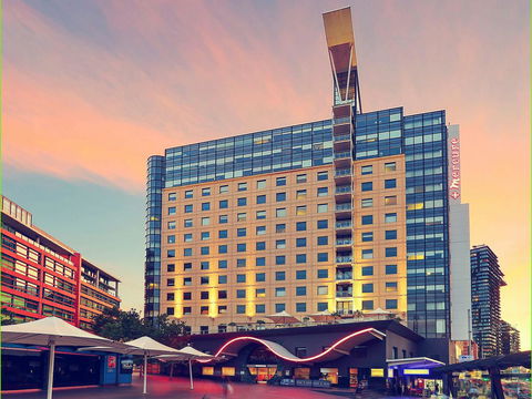 Mercure Sydney - Foster Accommodation 0