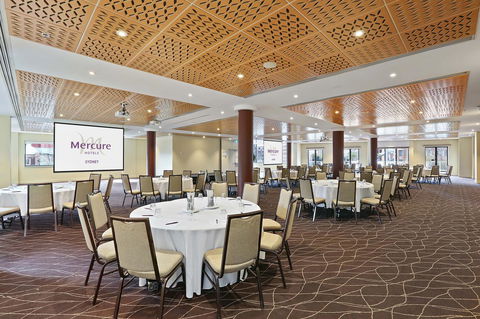 Mercure Sydney - Foster Accommodation 31