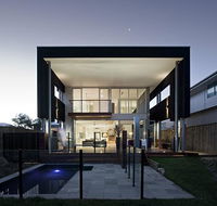 Casuarina Beachfront House - Hostie Properties - Foster Accommodation